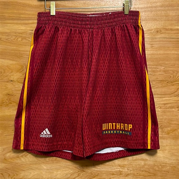 Winthrop University Team Issued Men’s Adidas Basketball Shorts Size Medium #13 - Picture 1 of 4